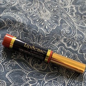 LipSense Roseberry long wear lip color